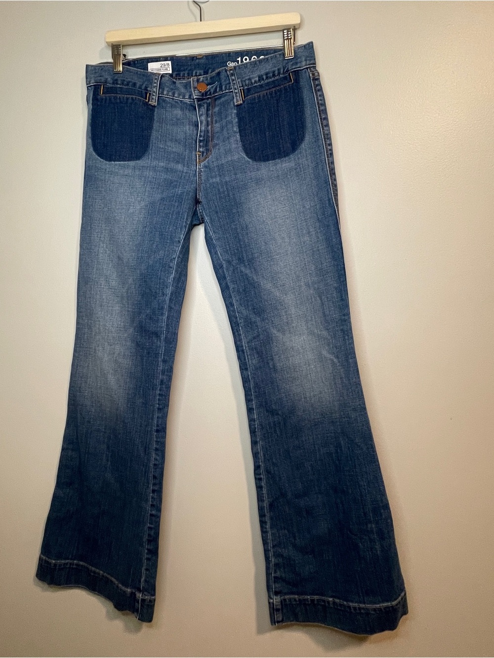 GAP 1969 Boyfriend Flare Jeans with Dark Patch Pockets - Blue